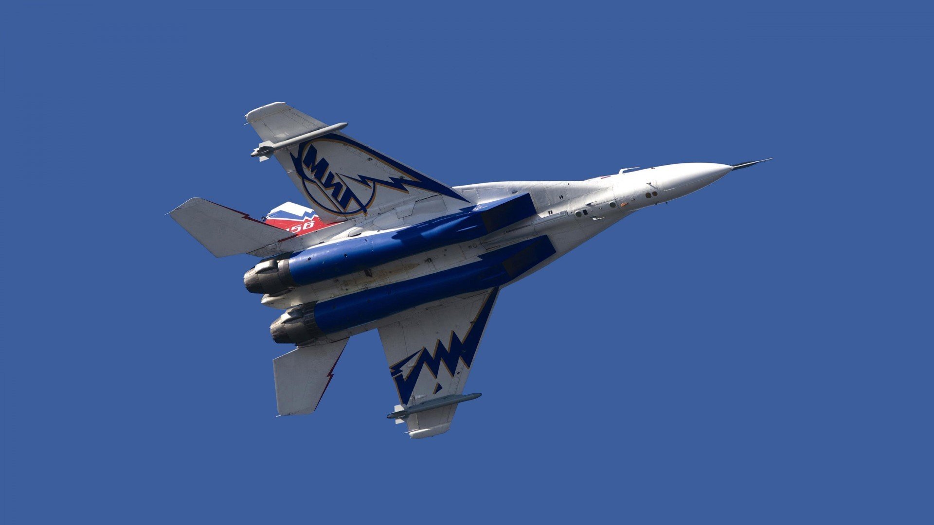 kaiyun官方入口登录-中国女篮新秀崛起 赛场发挥抢眼，中国女篮新赛事