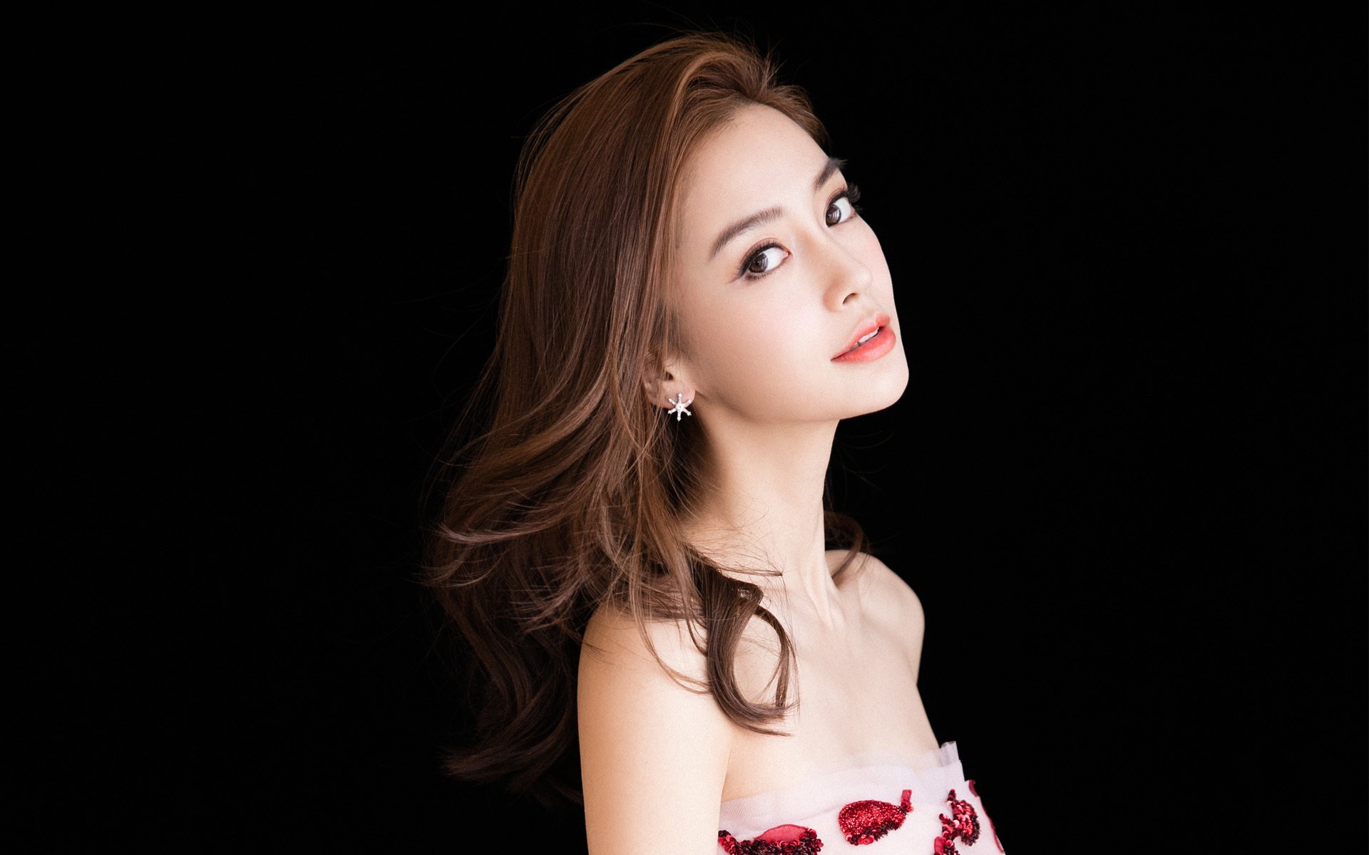 从英格兰男队到女队:橄榄球文化全面崛起,英格兰橄榄球联赛