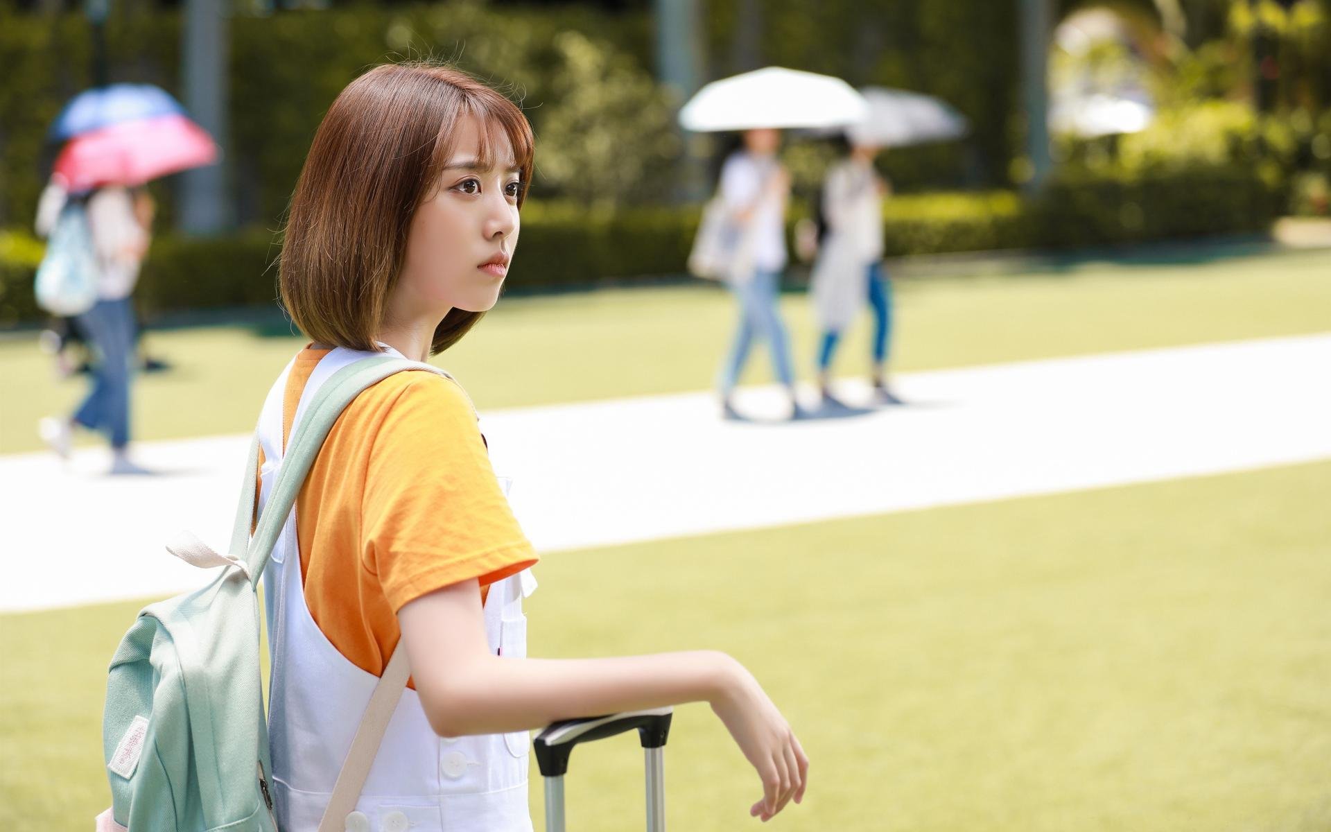 库里强调团队配合胜于个人数据,库里和队友